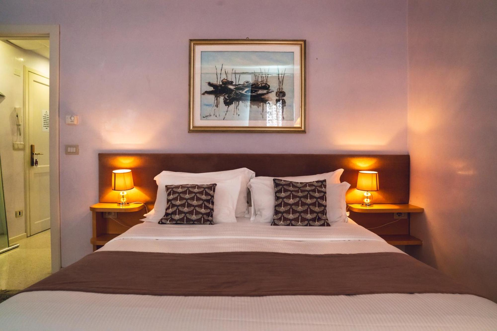 Hotel Palazzo San Luca Venedig Zimmer foto