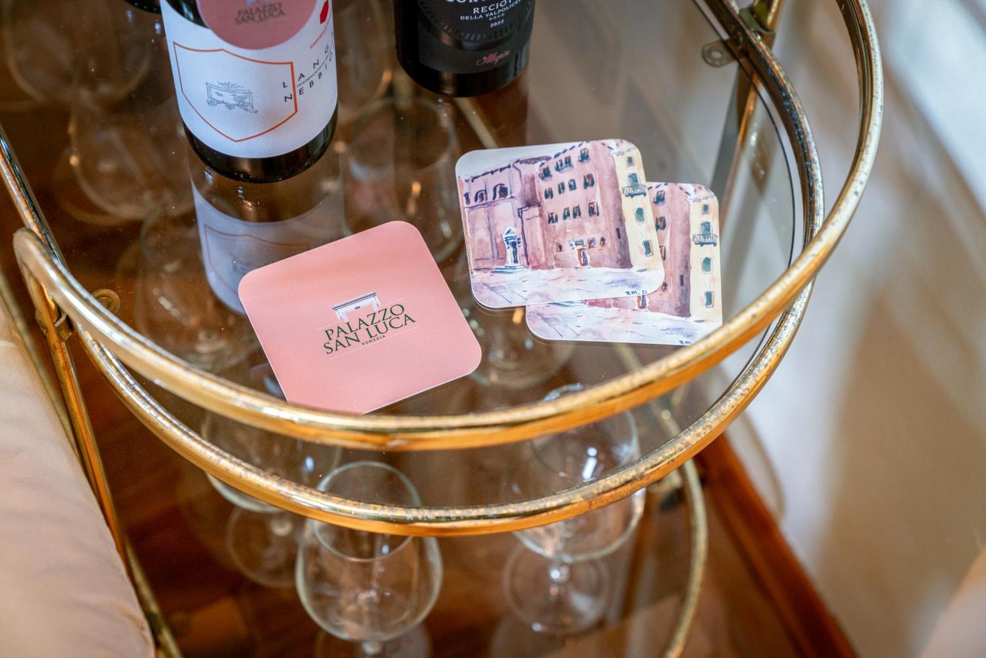 Hotel Palazzo San Luca Venedig Zimmer foto