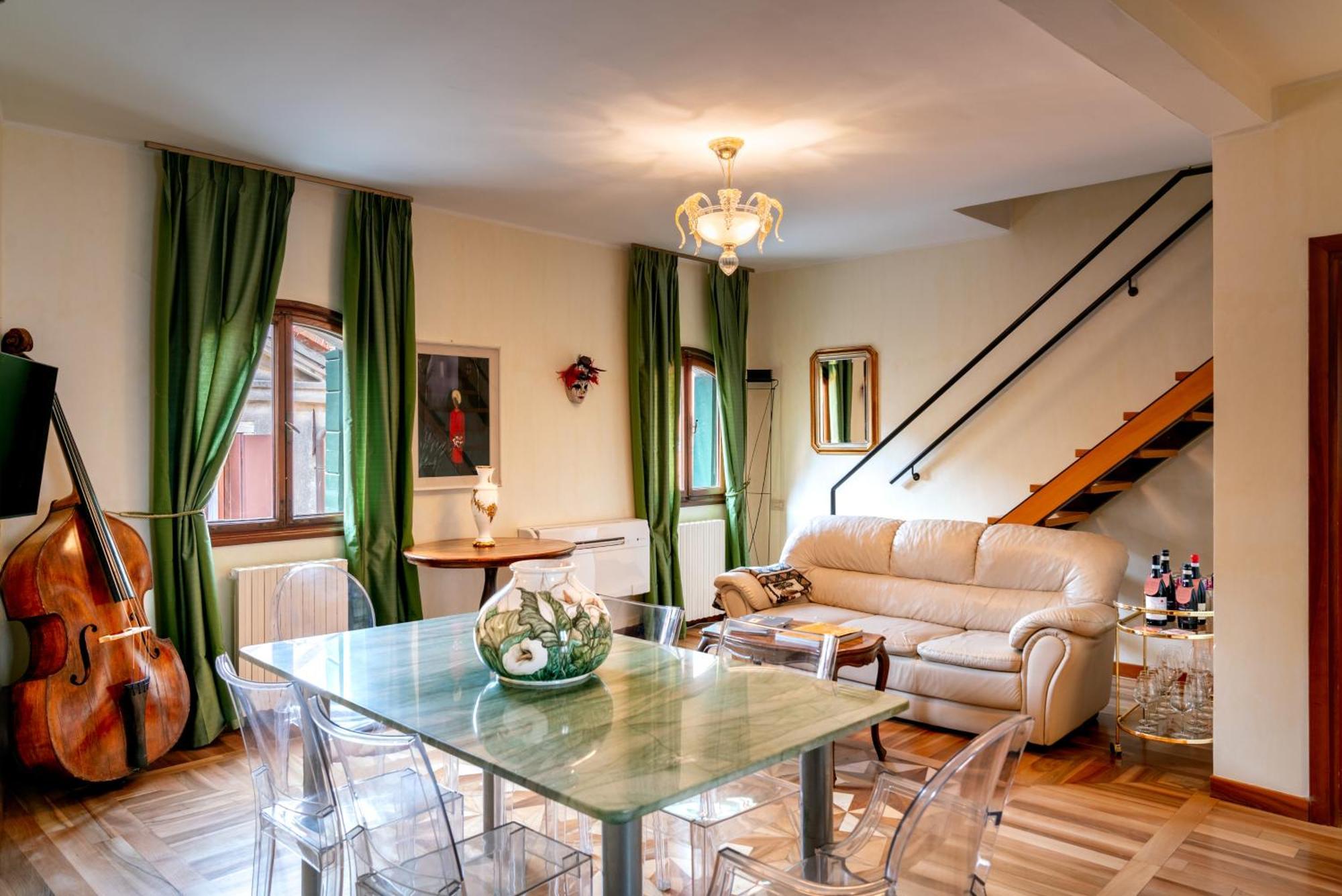 Hotel Palazzo San Luca Venedig Zimmer foto