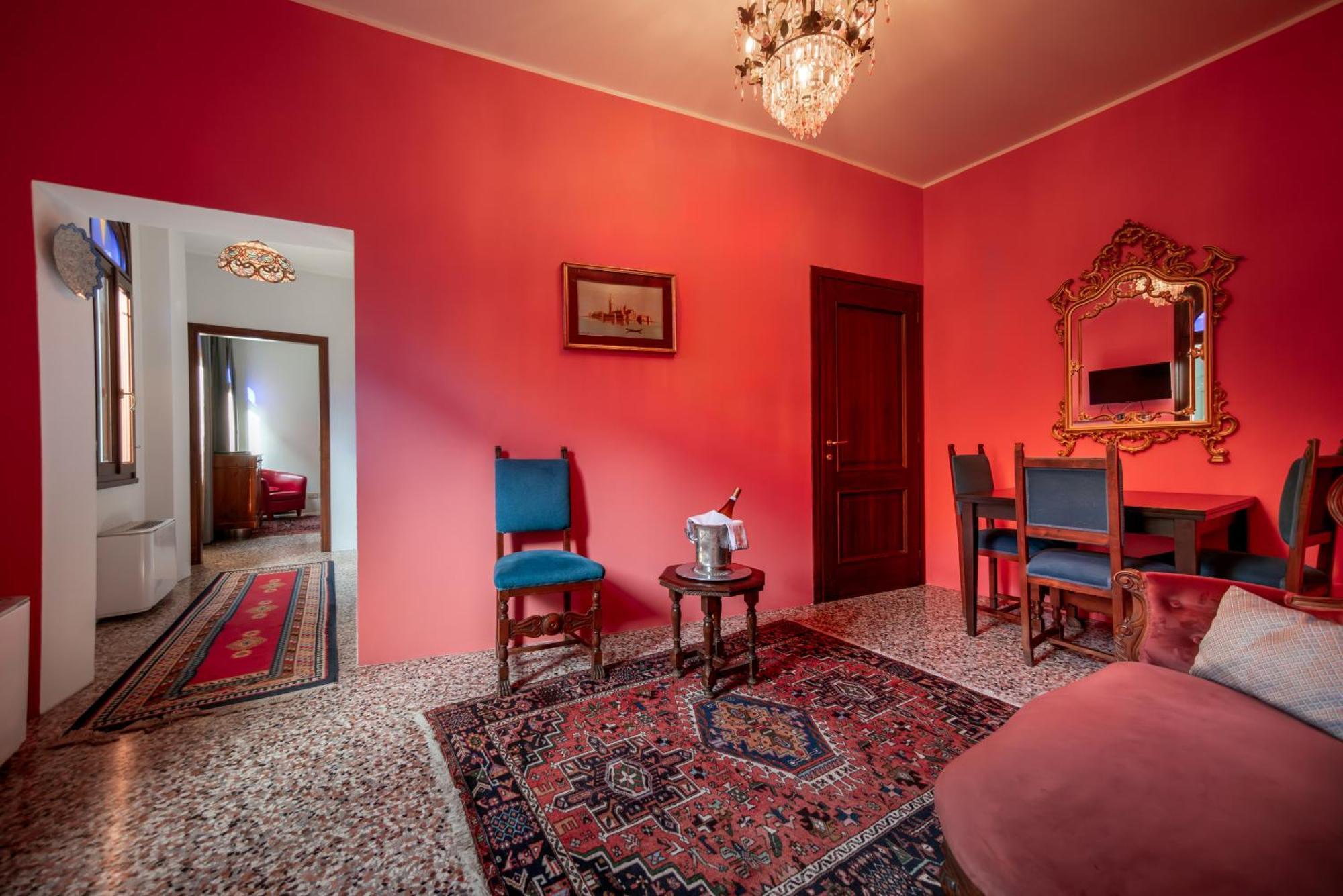 Hotel Palazzo San Luca Venedig Zimmer foto