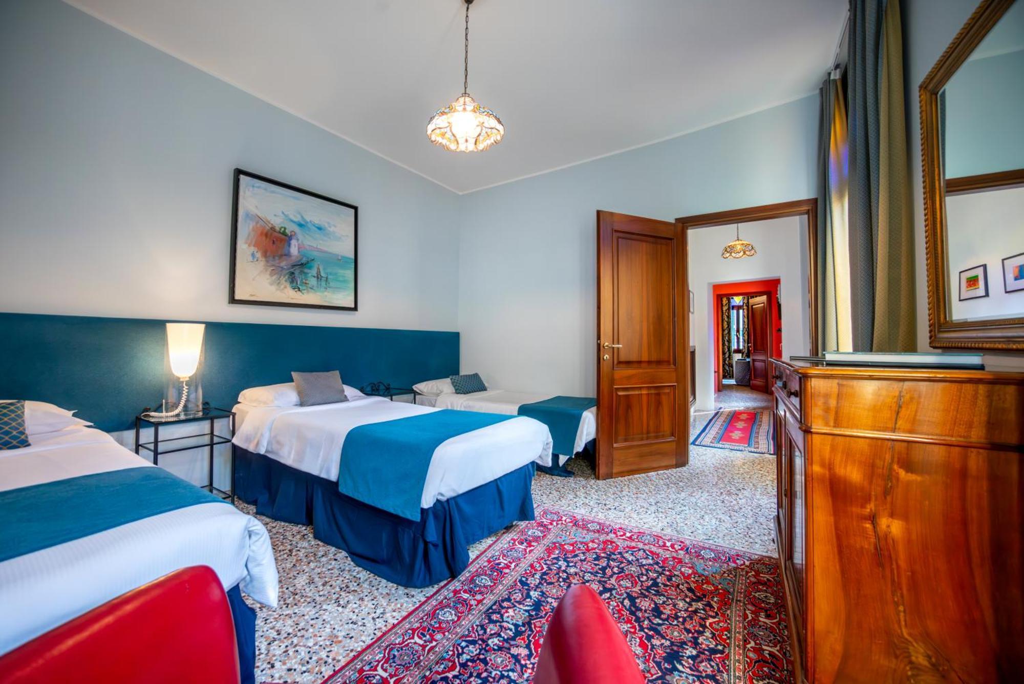Hotel Palazzo San Luca Venedig Zimmer foto